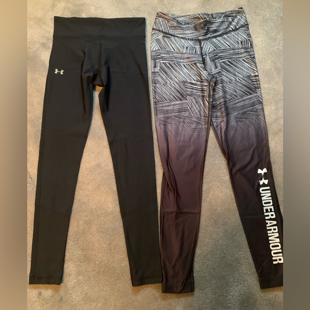 2 UNDER ARMOUR LEGGINGS